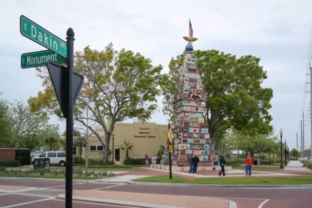 Monument of States in Kissimmee